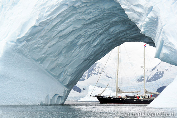 SY Anne-margaretha, paradise_harbor_antarctica