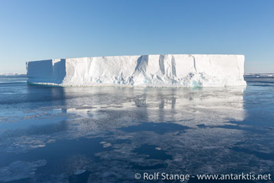 Tabular iceberg, Ross Sea